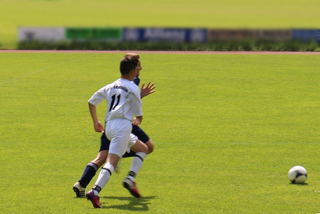 友通过足球 友通过足球